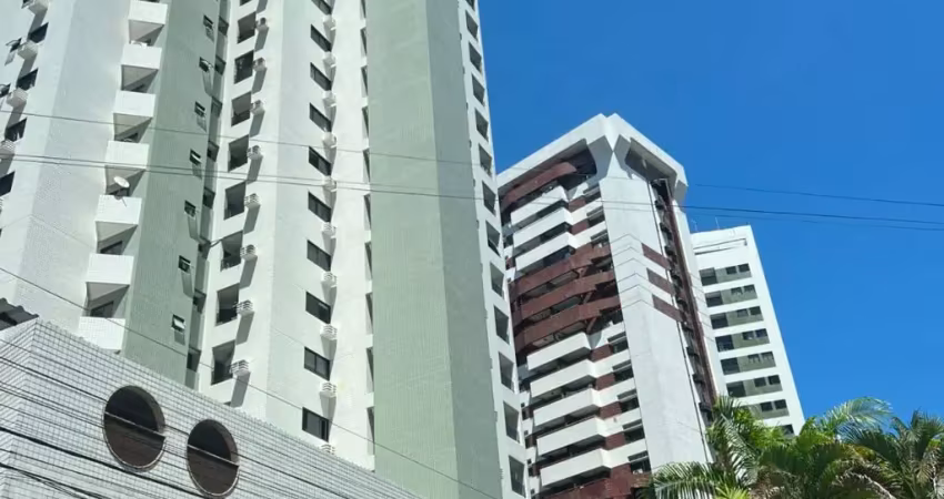 Flat com varanda no coração de boa viagem - mobiliado ou sem mobilia
