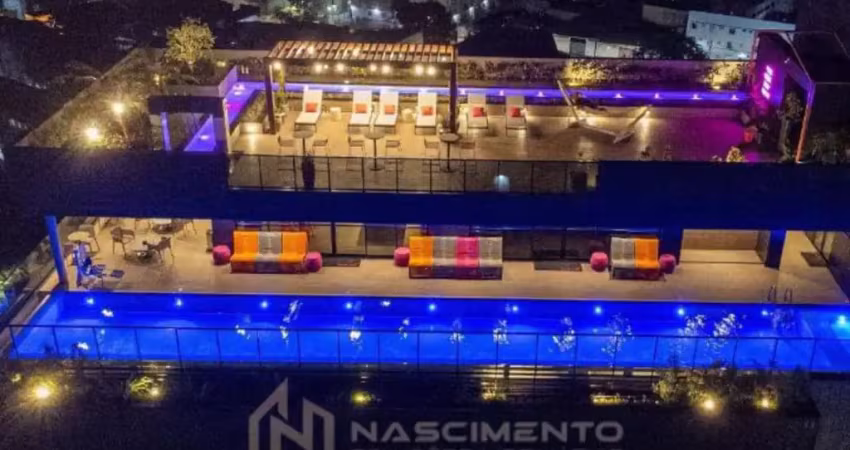 Loft altíssimo padrão com mezanino - prédio com estrutura completa
