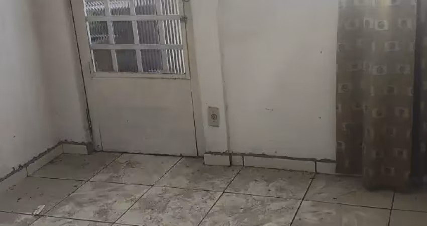 Apartamento com 2 quartos para alugar na Rua Maria José Vicente Brites, Vila Cléo, Mogi das Cruzes