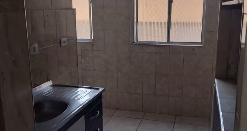 Apartamento com 2 quartos para alugar na Rua Maria José Vicente Brites, Vila Cléo, Mogi das Cruzes