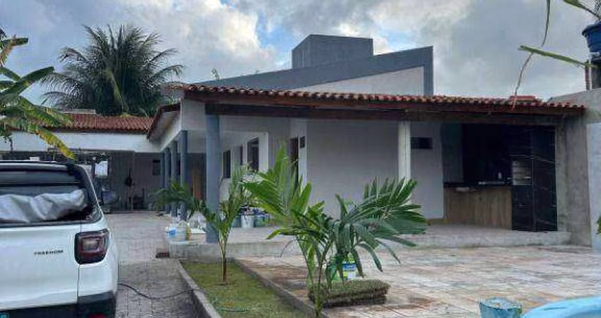 Casa 4 qts no centro de Jacumã!
