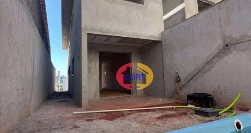 Casa à venda no Jardim Planalto - Arujá!!!