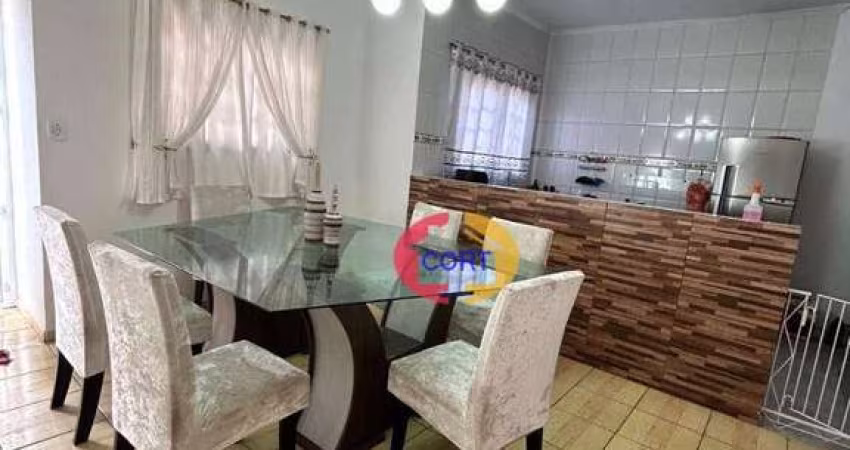 CASA Á VENDA EM ARUJÁ OTIMÁ LOCALIZAÇÃO!!!