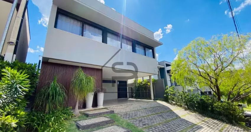 Casa sobrado à venda condomínio residencial euroville ii, 3 suítes, sendo 2 com armários embutidos e uma com closet, jacuzzi; área gourmet; bragança paulista.