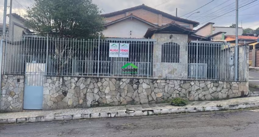 Casa com 4 quartos à venda na Vila Maquiné, Mariana 
