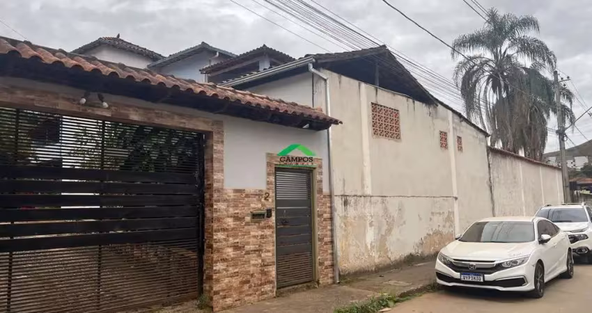 Casa comercial com 3 salas para alugar no Dandara, Mariana 