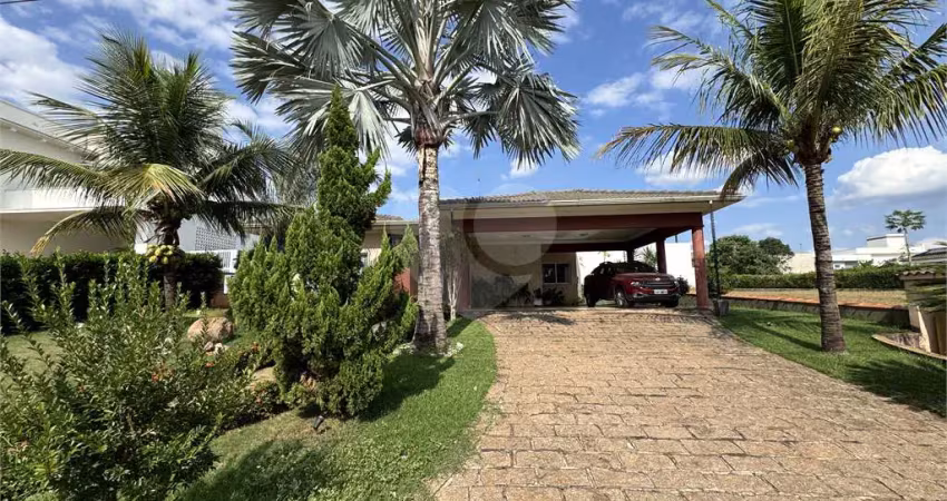 Casa em condomínio fechado com 4 quartos à venda na Avenida Brasília, Terras de Mont Serrat, Salto