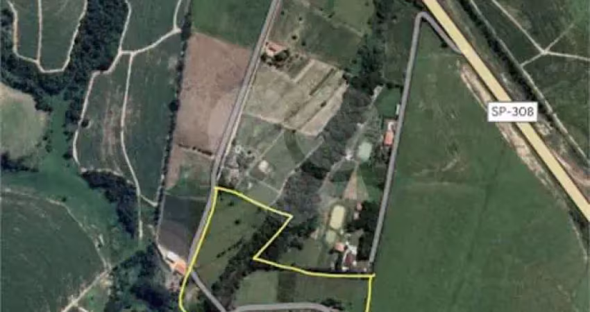 Fazenda à venda na Municipal Elias Fausto - Bairro Saltinho, Centro, Elias Fausto