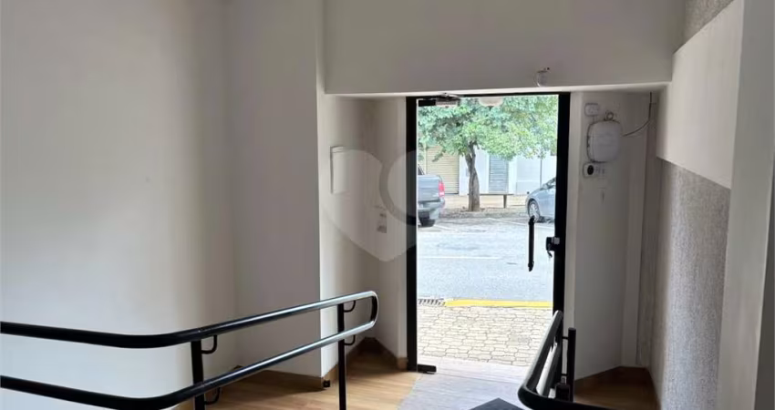 Casa com 6 quartos à venda em Centro - SP