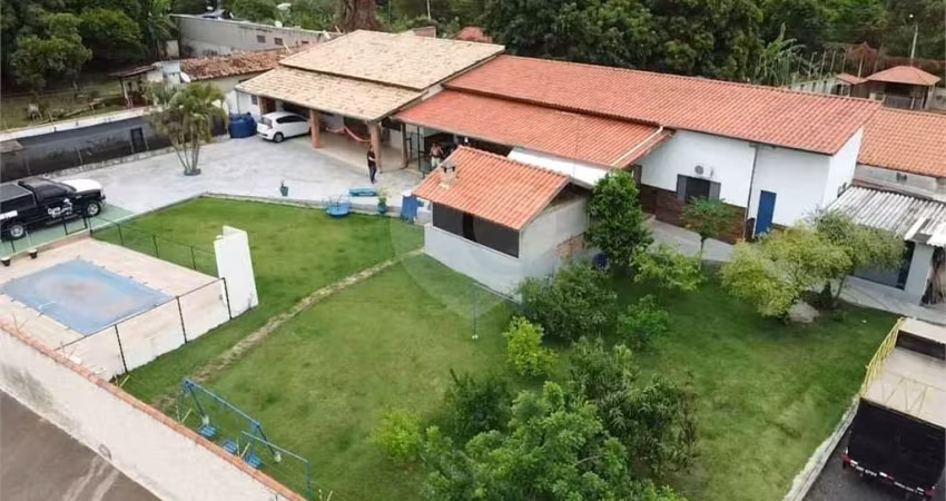 Chácara com 4 quartos à venda em João Jabour - SP