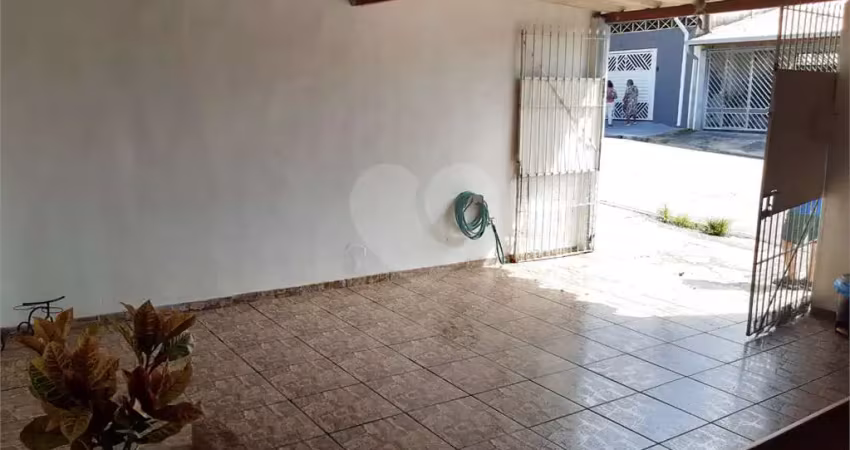 Casa de vila com 3 quartos à venda em jardim aeroporto i - sp
