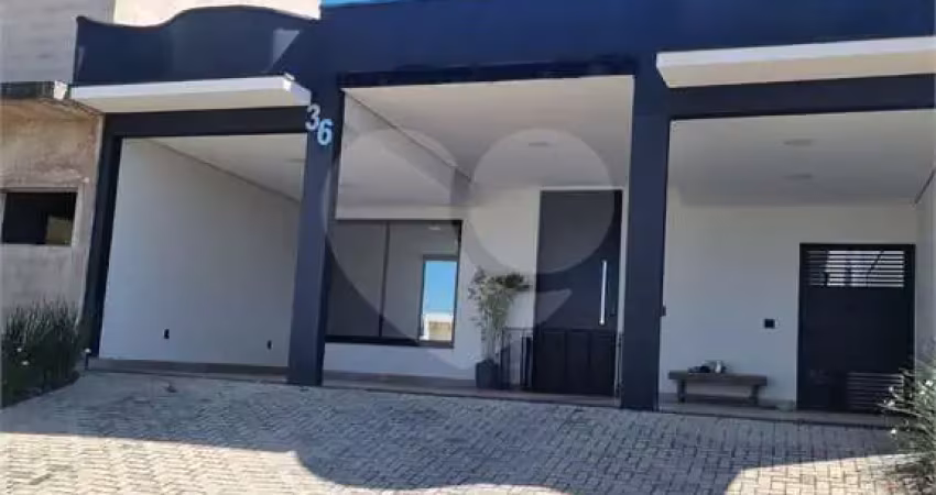 Casa  à venda com 3 quartos, sendo 3 suítes,  no condomínio costa das areias, salto - sp