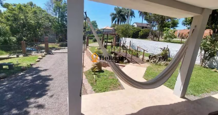 Casa em rua tranquila com vista para o verde.