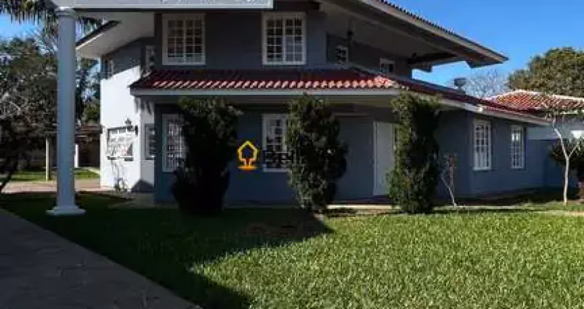Casa com 3 quartos à venda na Rua Felix Mainardi, 66, Camobi, Santa Maria