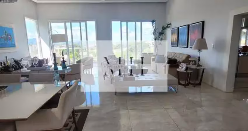 Casa em condomínio fechado com 5 quartos à venda no Jardim Brasília, Resende 