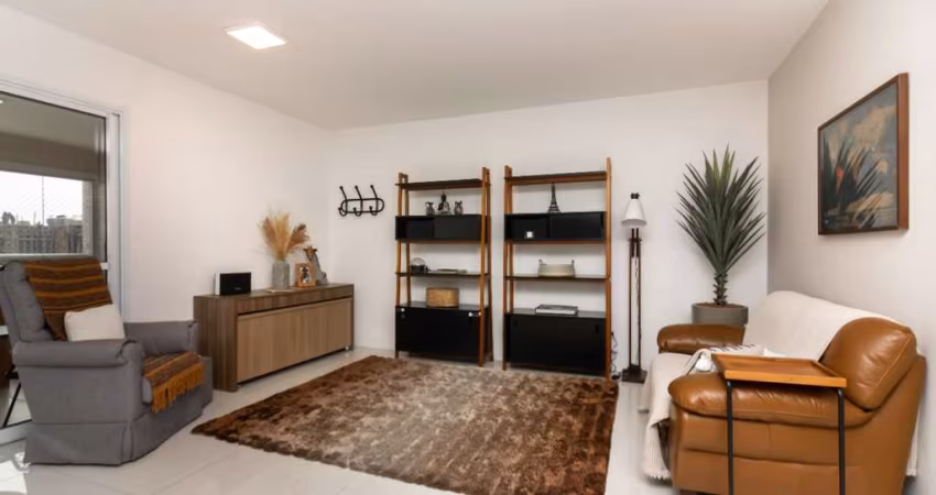 Apartamento tipo para venda com 3 quartos, sendo 3 suítes, 210m²