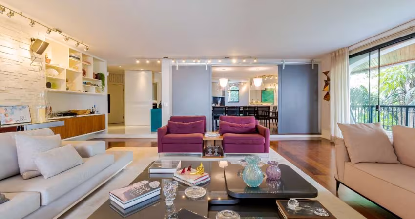Apartamento tipo para venda com 3 quartos, sendo 3 suítes, 300m²