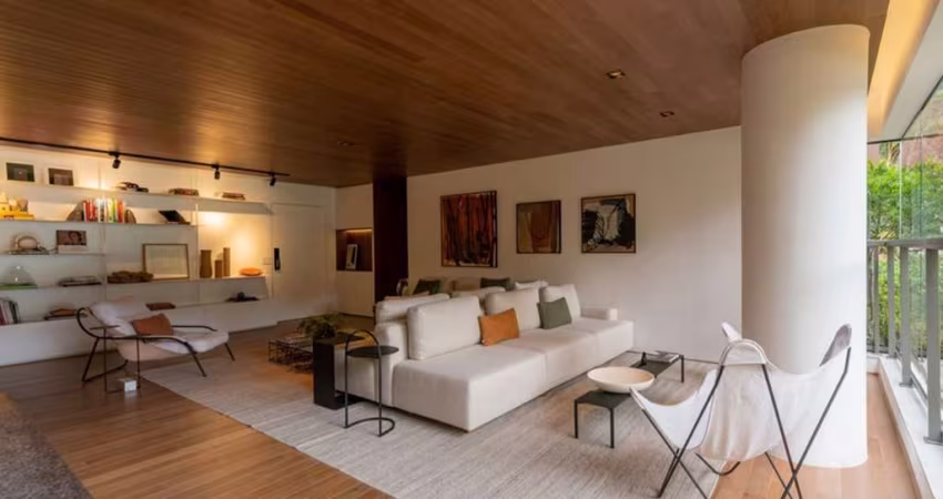 Apartamento tipo para venda com 4 quartos, sendo 2 suítes, 205m²