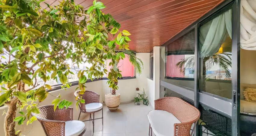 Apartamento tipo para venda com 4 quartos, sendo 4 suítes, 198m²