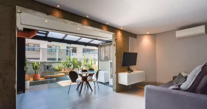 Duplex para venda em pinheiros com 2 quartos, sendo 2 suítes, 112m²