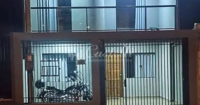 Sobrado com 02 quartos ao lado do bairro santa paula otima localização