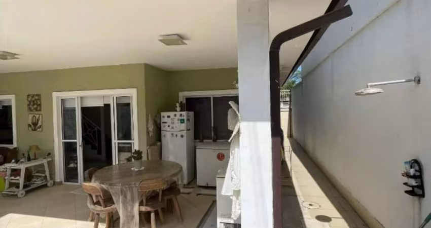 Casa em condomínio fechado com 4 quartos para alugar na Rua João Marques Cadengo, 370, Vargem Pequena, Rio de Janeiro