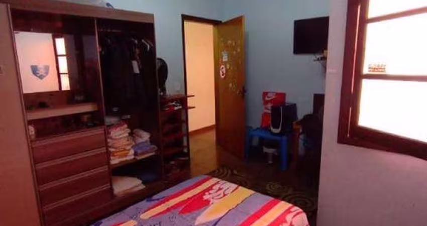Sobrado Residencial à venda, Parque São Vicente, Mauá - SO0185.
