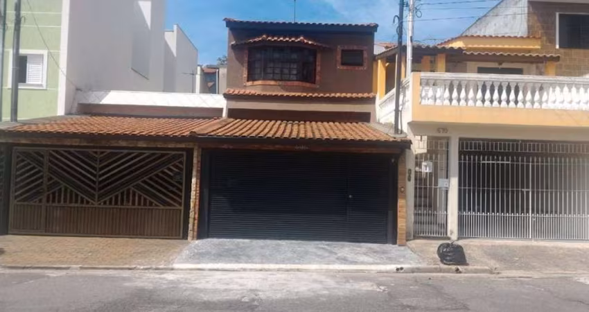 Sobrado com 4 dormitórios à venda, 191 m² por R$ 640.000,00 - Parque Marajoara - Santo André/SP