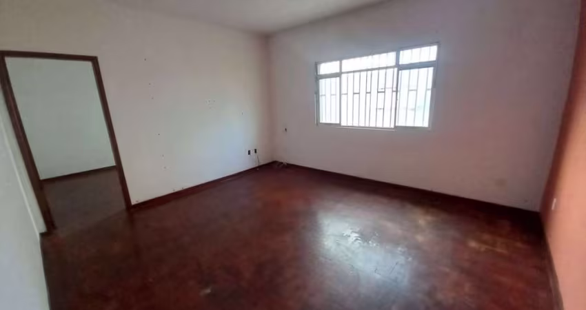 Casa com 3 dormitórios à venda, 250 m² por R$ 650.000,00 - Jardim Pilar - Mauá/SP