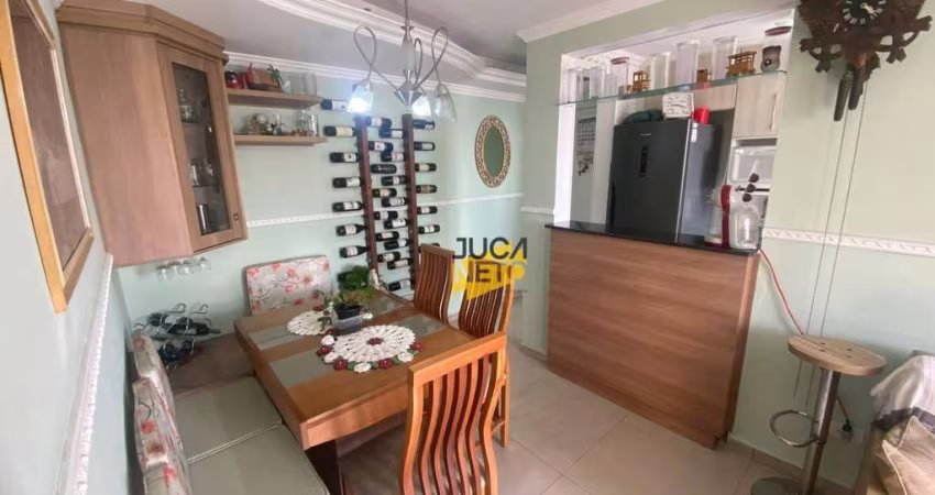 Apartamento com 3 dormitórios à venda, 69 m² por R$ 325.000,00 - Parque São Vicente - Mauá/SP