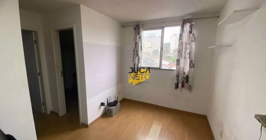 Apartamento com 2 dormitórios à venda, 56 m² por R$ 300.000,00 - Parque São Vicente - Mauá/SP