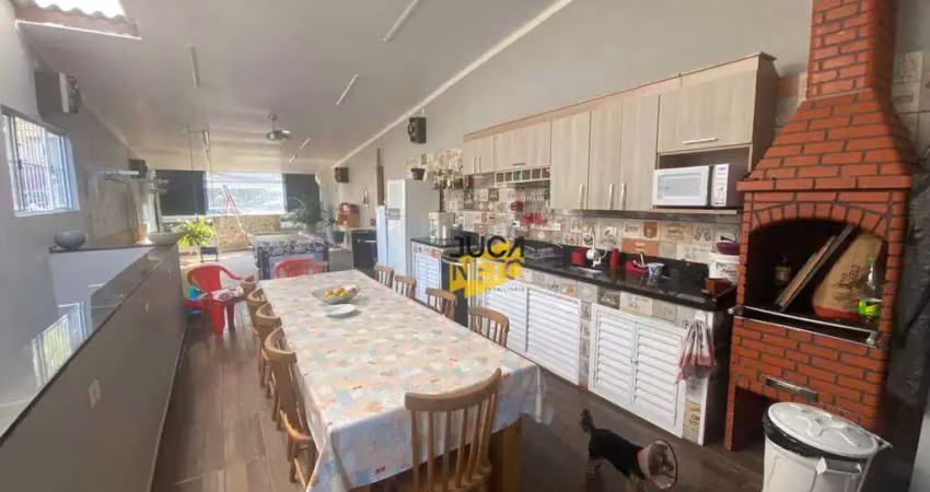 Casa com 3 dormitórios à venda, 304 m² por R$ 650.000,00 - Vila Bocaina - Mauá/SP