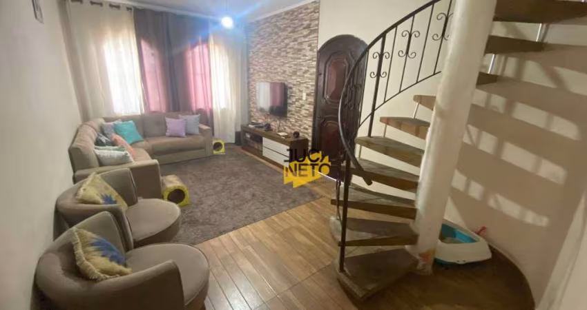 Sobrado com 3 dormitórios à venda, 145 m² por R$ 700.000,00 - Parque São Vicente - Mauá/SP