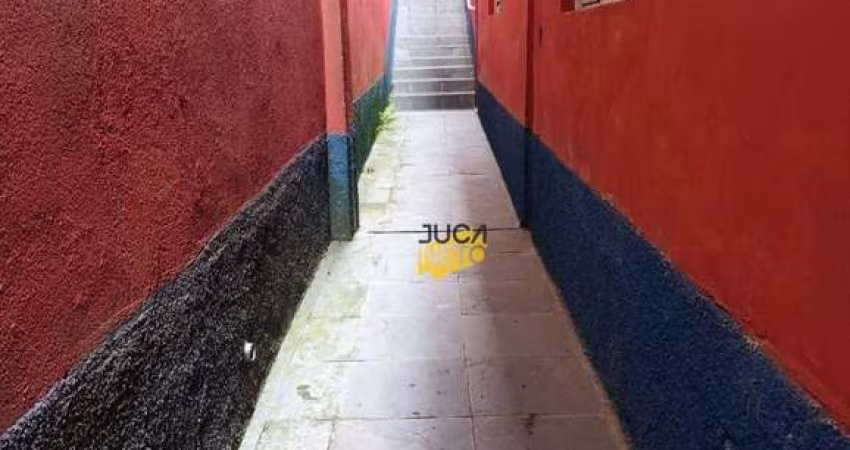 Casa com 2 dormitórios à venda por R$ 280.000,00 - Jardim Zaira - Mauá/SP