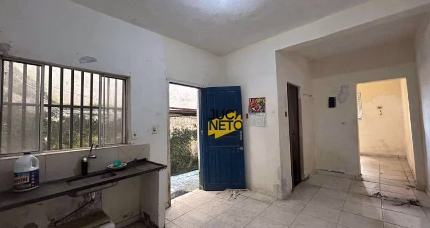 Duas casas no terreno  à venda por R$ 140.000 - Jardim Miranda D Aviz - Mauá/SP