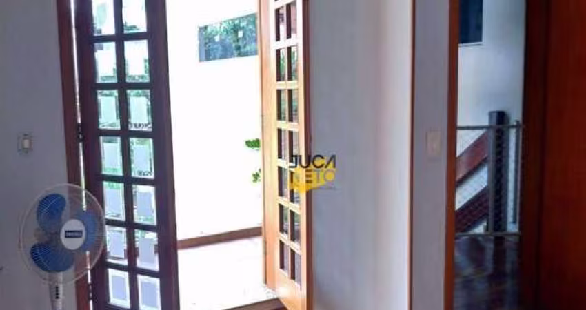 Sobrado com 3 dormitórios para alugar, 180 m² por R$ 5.500,00/mês - Matriz - Mauá/SP