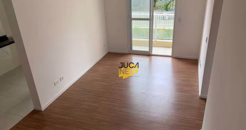 Apartamento com 2 dormitórios à venda, 66 m² por R$ 365.000,00 - Parque São Vicente - Mauá/SP
