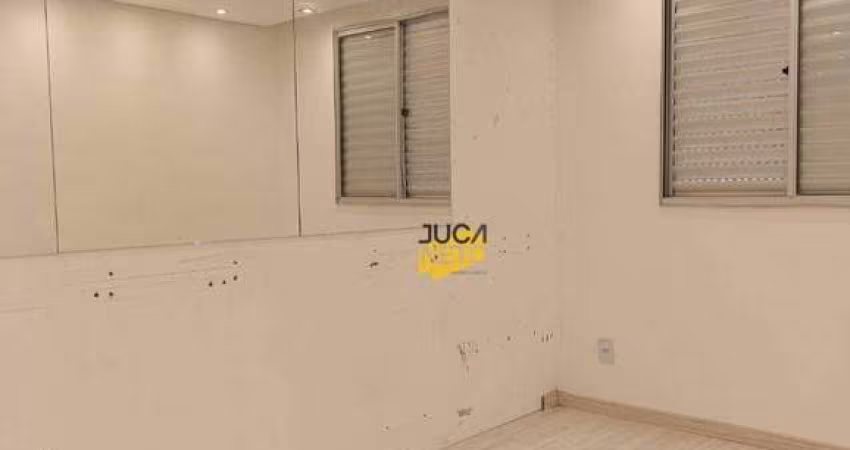 Apartamento com 2 dormitórios à venda, 48 m² por R$ 280.000 - Parque São Vicente - Mauá/SP