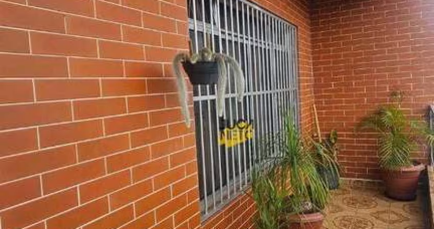 Sobrado com 3 dormitórios à venda, 137 m² por R$ 480.000 - Parque das Américas - Mauá/SP