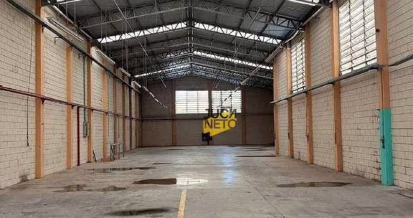 Galpão para alugar, 1700 m² por R$ 45.000,00 - Vila Assis Brasil - Mauá/SP