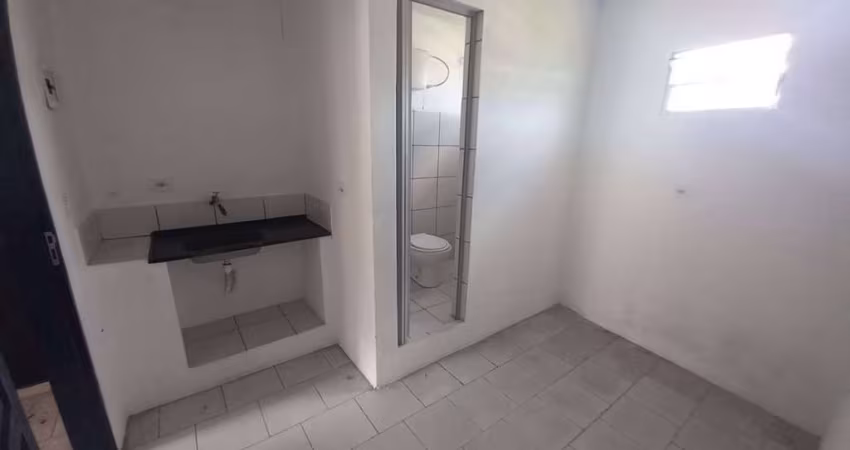 Casa com 1 dormitório para alugar, 30 m² por R$ 520,00 - Jardim Mauá - Mauá/SP