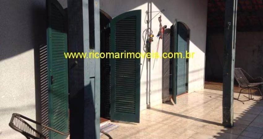 Casa para Venda em Itanha?m, Suarão, 3 dormitórios, 2 banheiros, 5 vagas