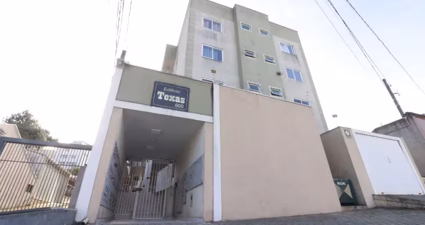 Apartamento 2 quartos com Sacada e vaga de garagem coberta