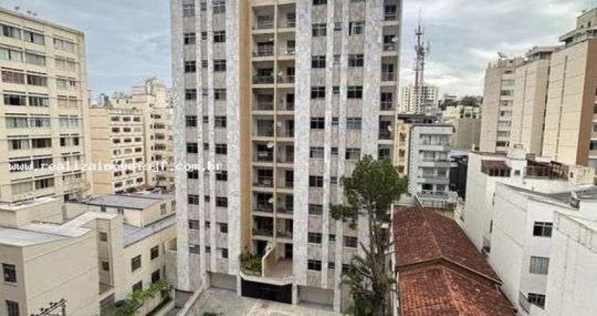 Apartamento para Venda em Juiz de Fora, Centro, 4 dormitórios, 3 banheiros, 2 vagas