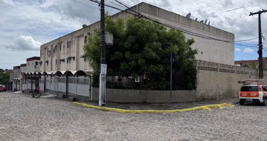 Apartamento com 3 quartos à venda na Raul Henriques de Sa, 1, Tambiá, João Pessoa