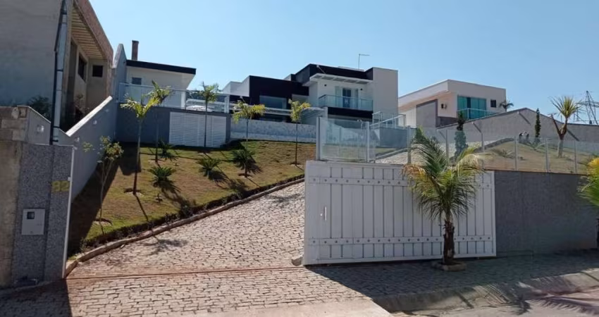 Casa Condomínio Aldeias do Lago Seção Pinheiros, Esmeraldas