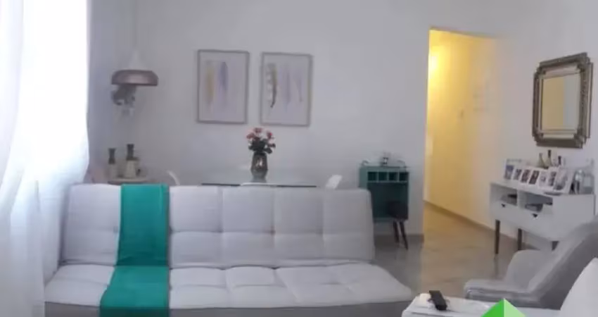 Apartamento Reformado de 2 Quartos no Centro de Barra do Piraí