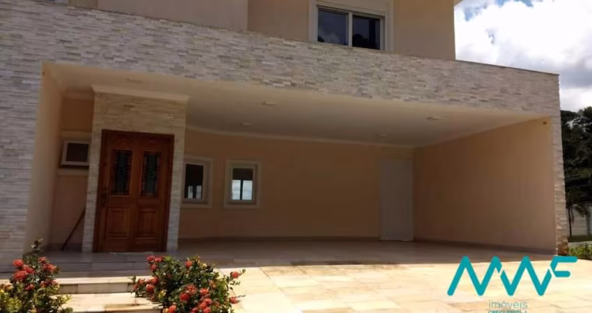 LInda Casa em Alphaville - Completa de Armários!