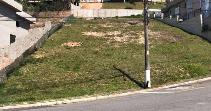 Lindo Terreno de Esquina em Alphaville!