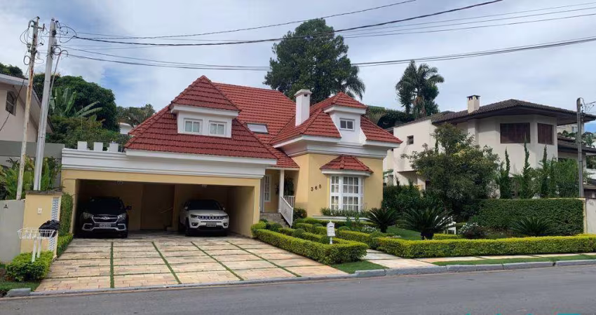 Linda Casa Estilo Americano no Alphaville 01